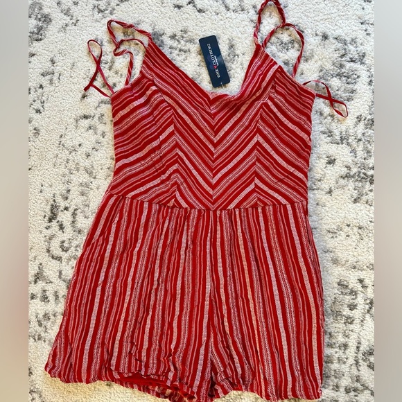 One Clothing Red Striped Sleeveless Romper Size Med Boho Ethnic Casual Summer - Picture 1 of 8